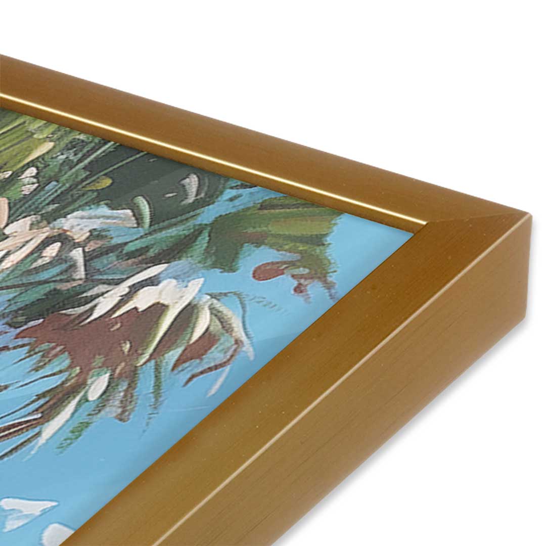 [Color:Polished Gold], Picture of art in a Polished Gold frame of the corner