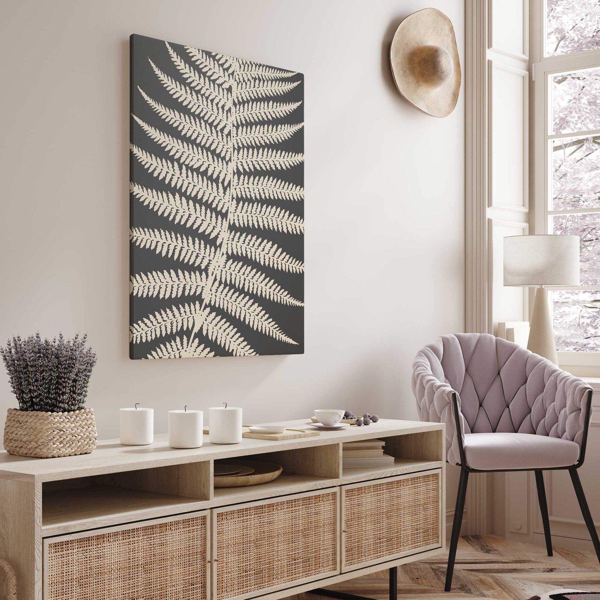 [LIFESTYLE],[SPECIAL],  Picture of art in a room