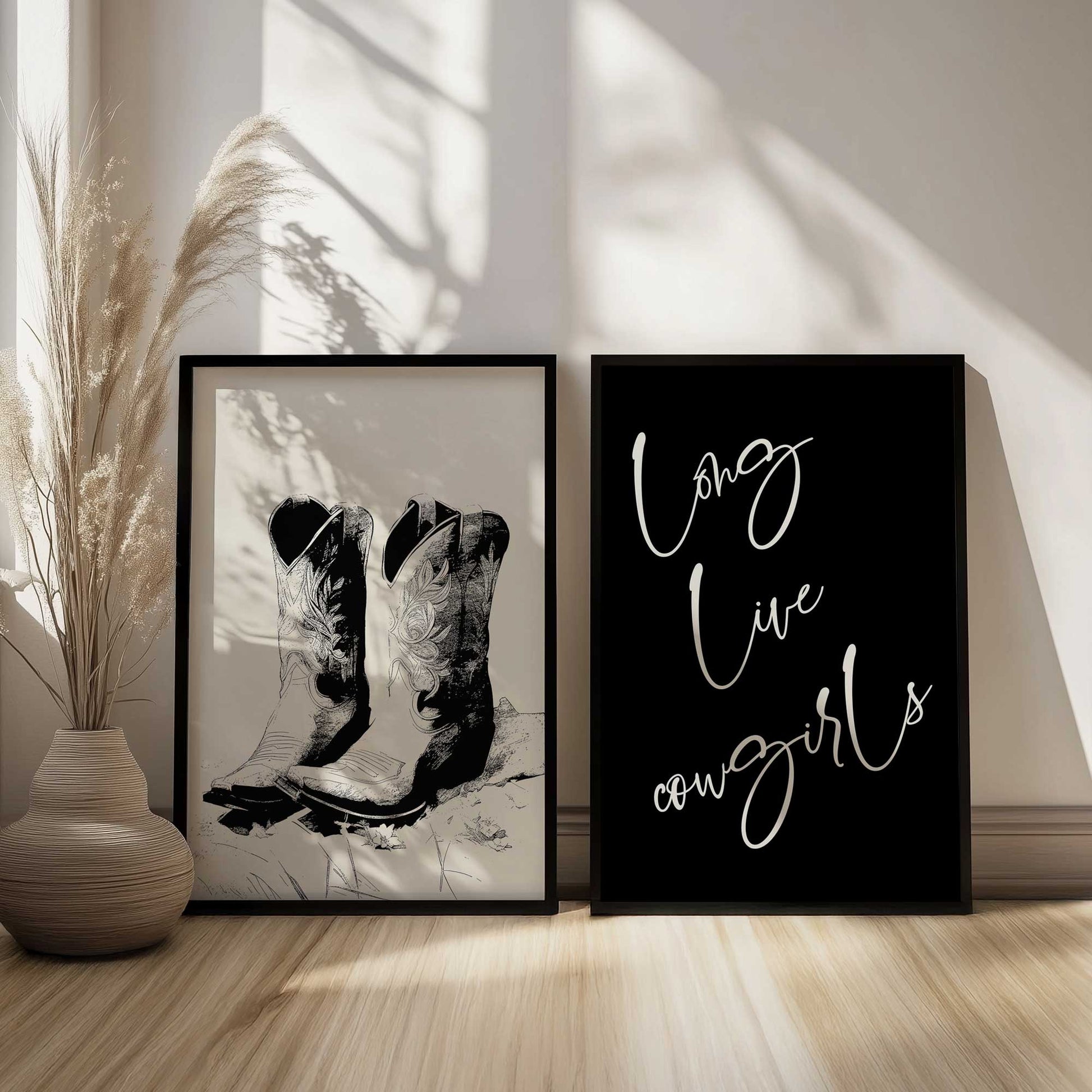 [LIFESTYLE],[SPECIAL],Picture of art in a room