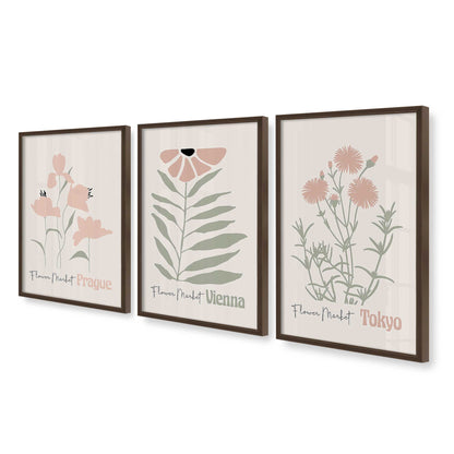 [Color:Belvinder Brown], Picture of art in a Belvinder Brown frame at an angle