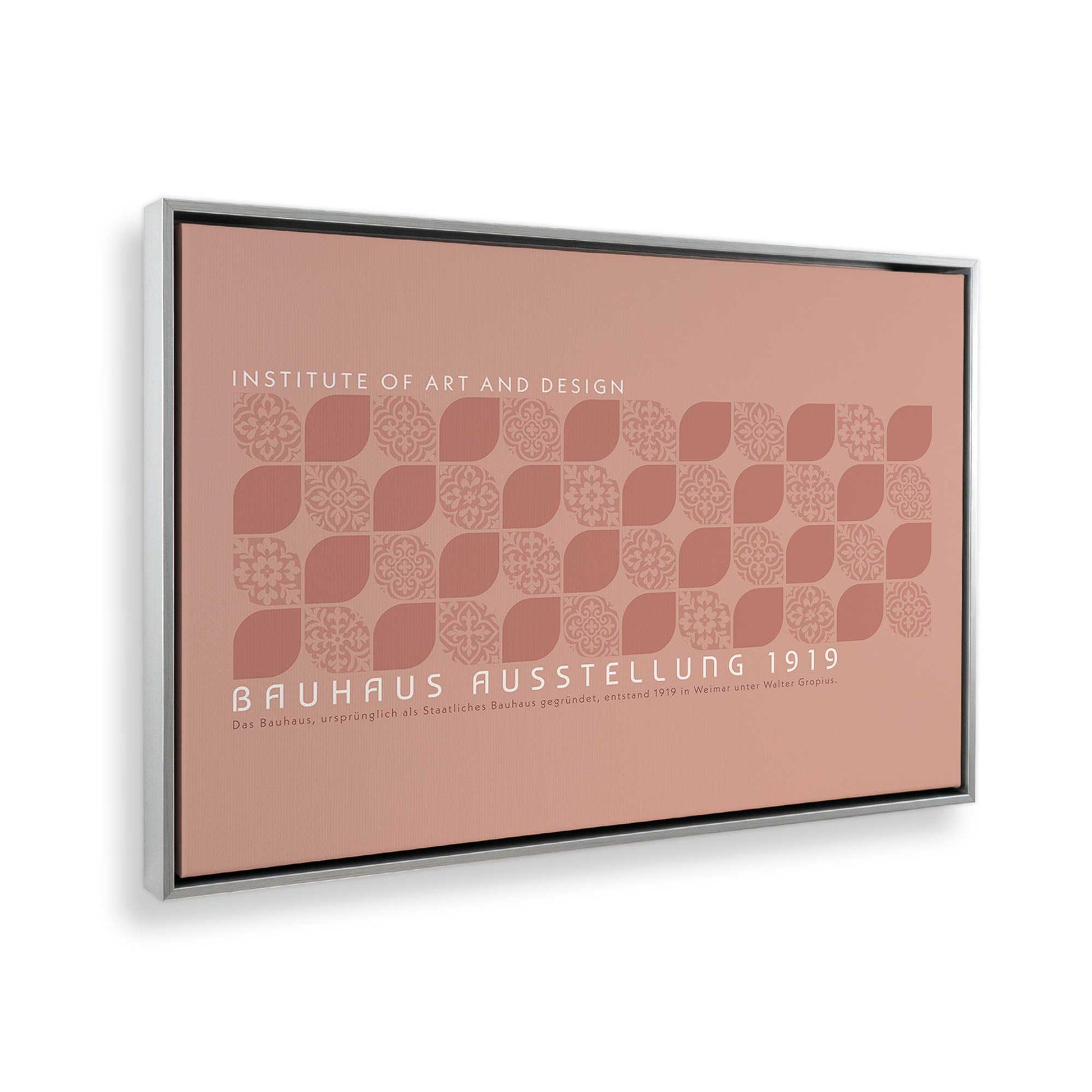 [Color:Polished Chrome], Picture of the corner of the art