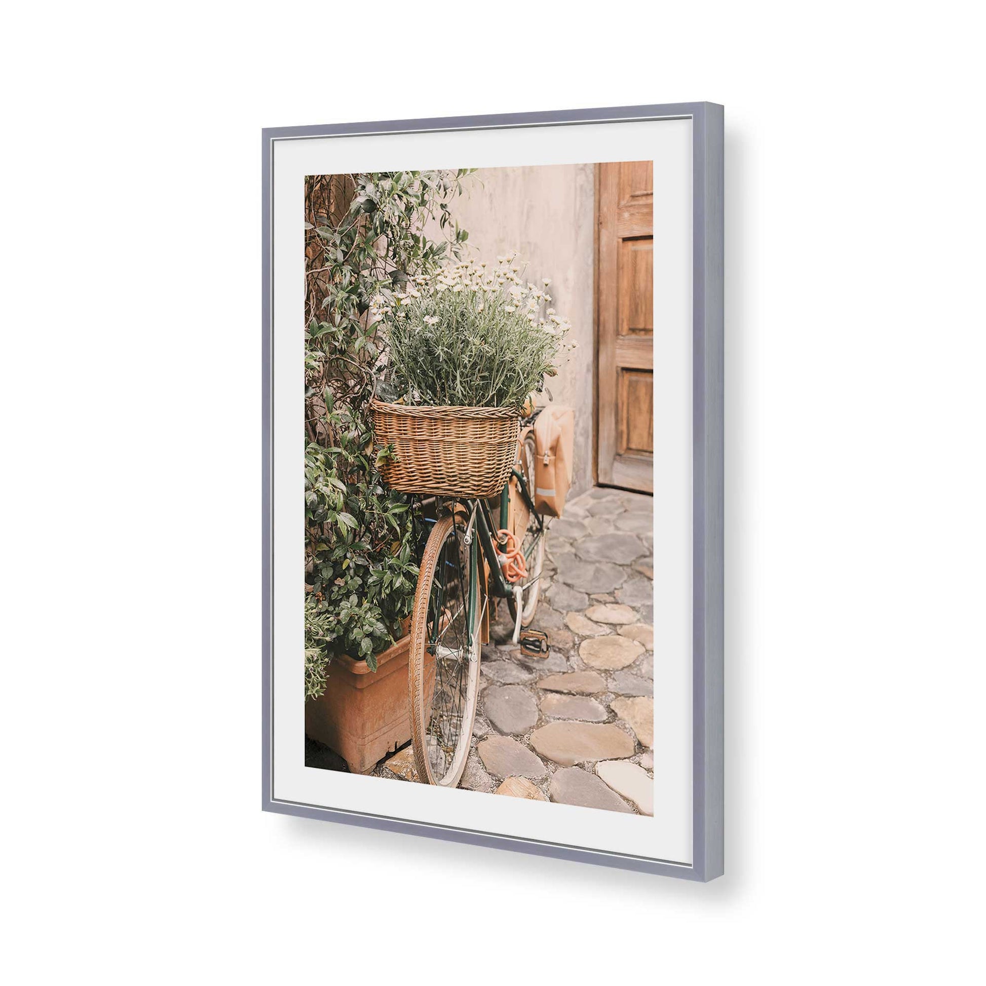 [Color:Polished Chrome], Picture of art in a Polished Chrome frame of the corner