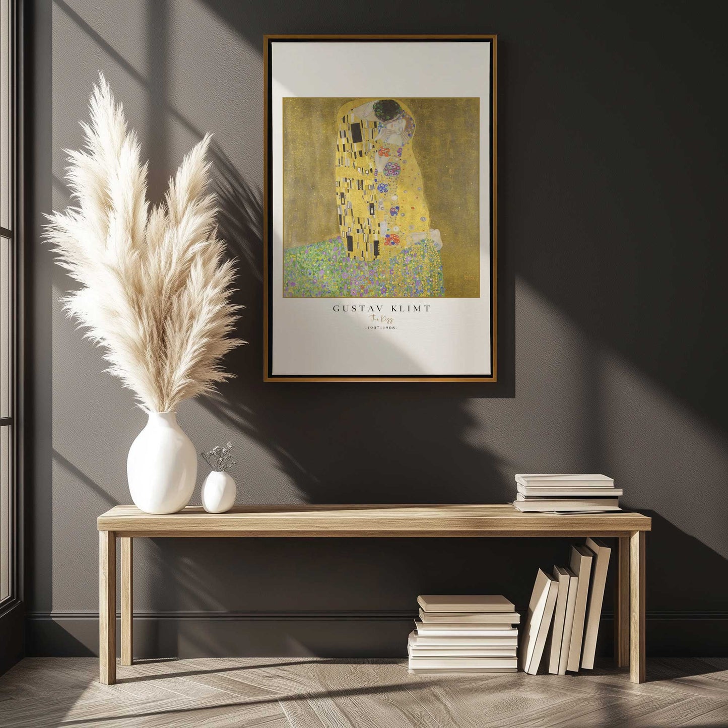 [LIFESTYLE],[SPECIAL],  Picture of art in a room