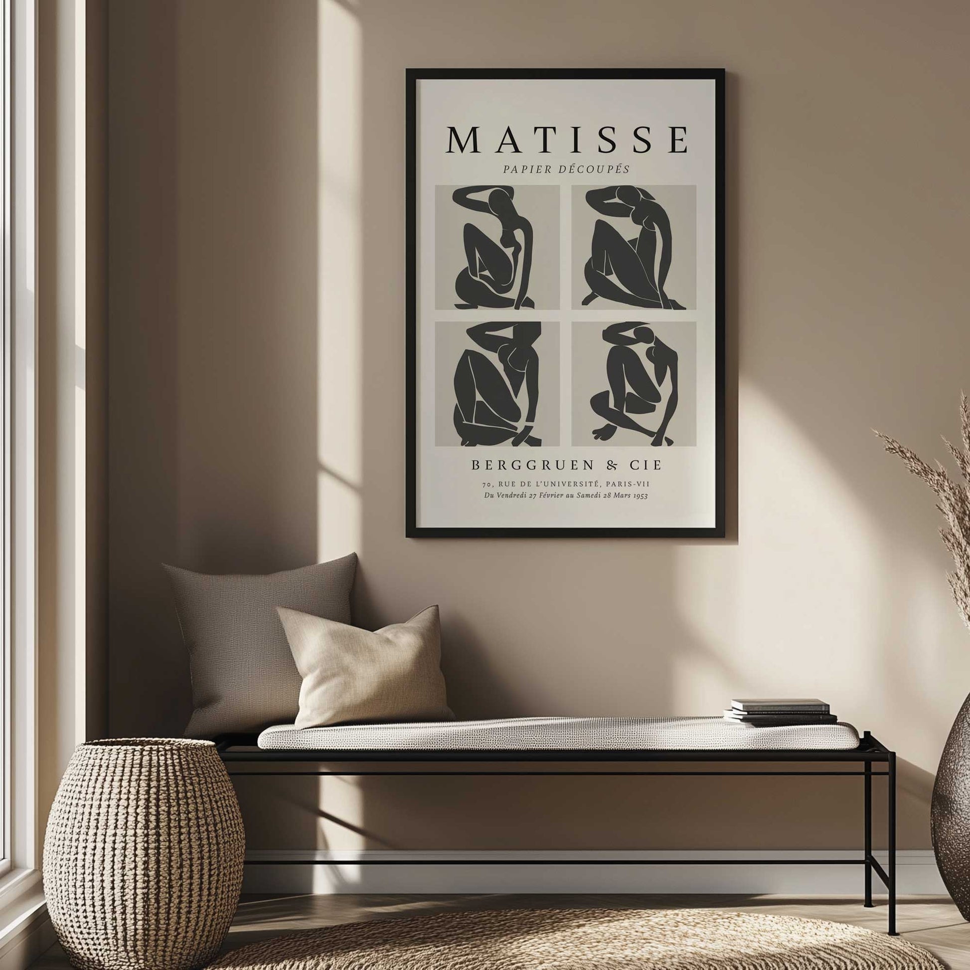 [LIFESTYLE],[SPECIAL],Picture of art in a room