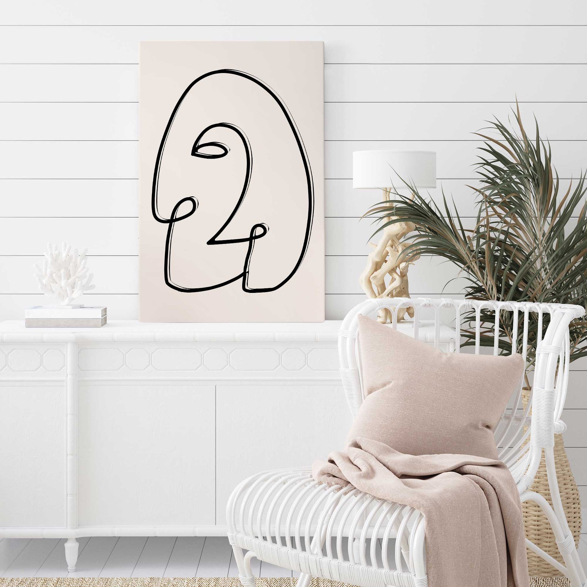[LIFESTYLE],[SPECIAL],  Picture of art in a room