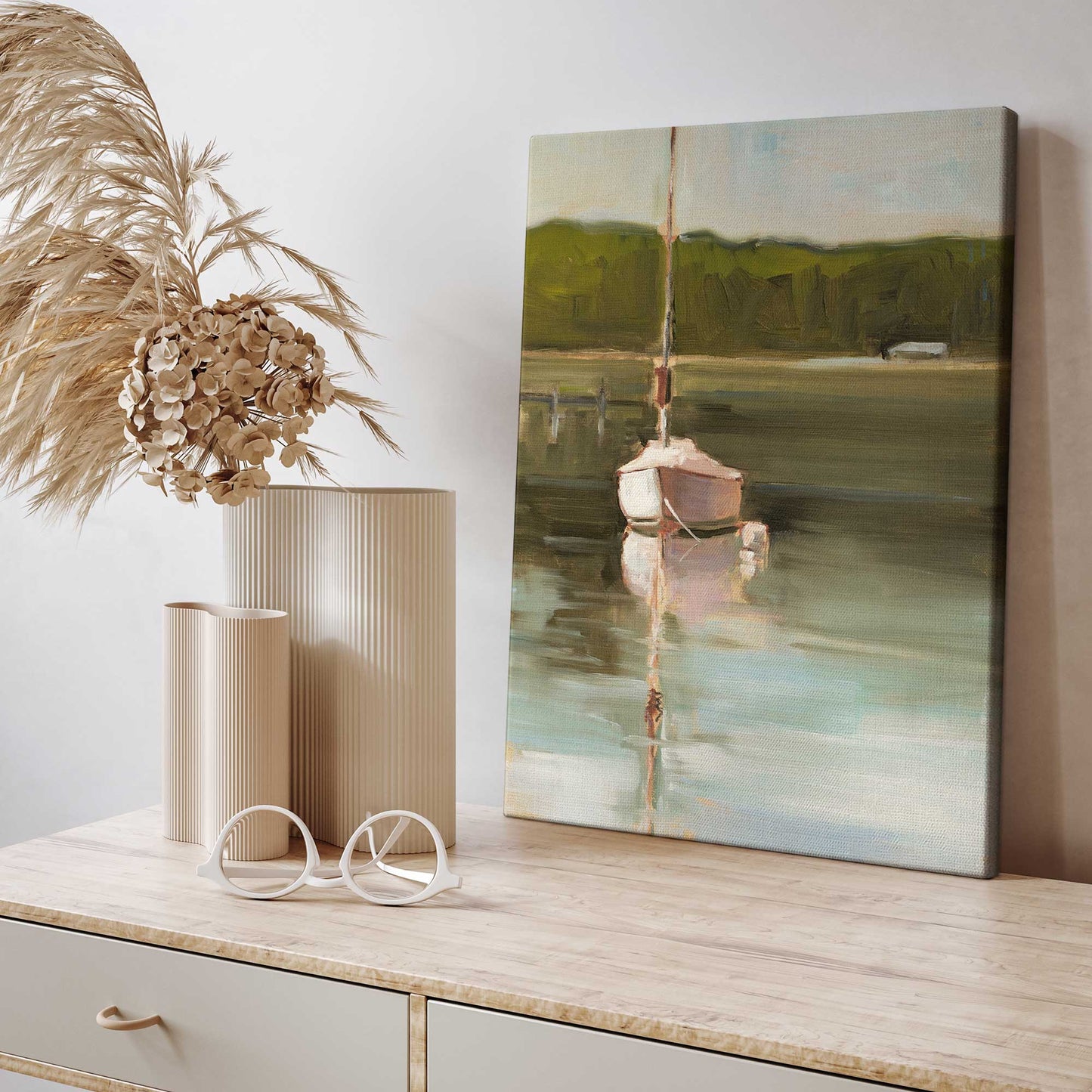 [LIFESTYLE],[SPECIAL],  Picture of art in a room