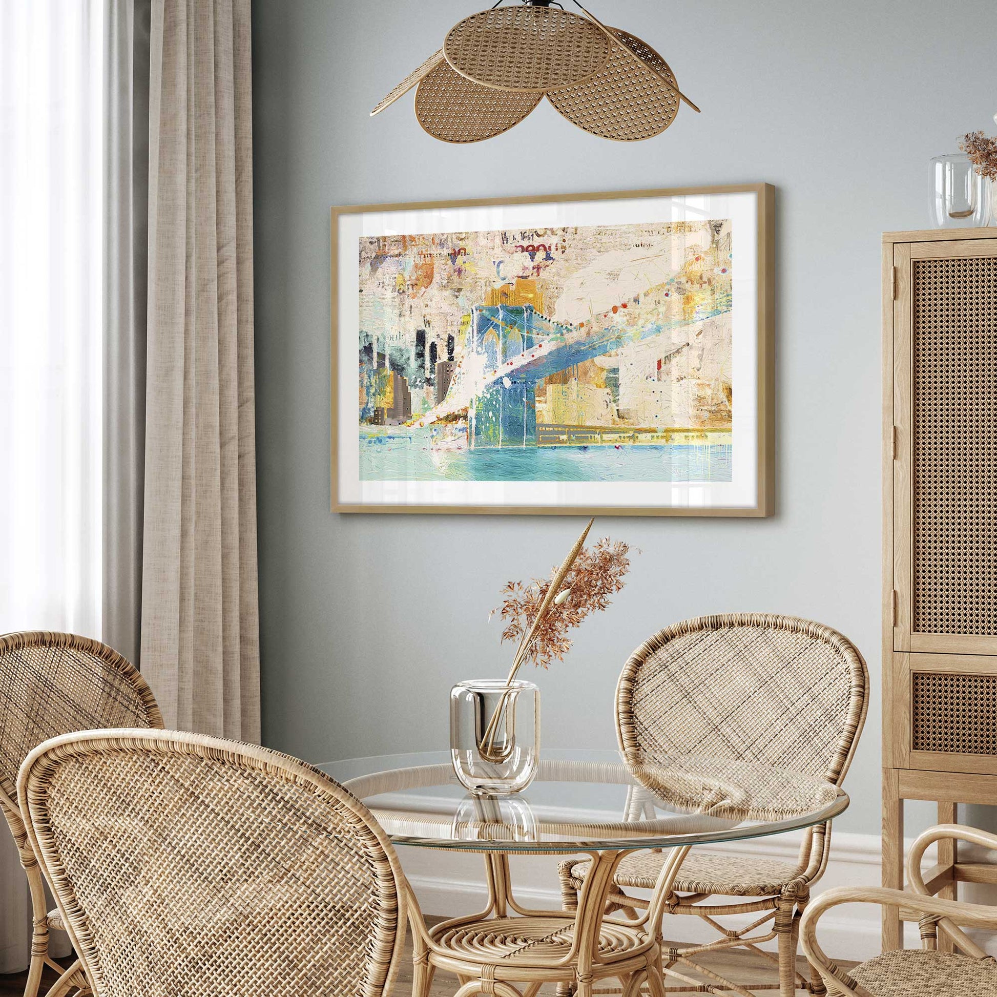[LIFESTYLE],[SPECIAL],Picture of art in a room