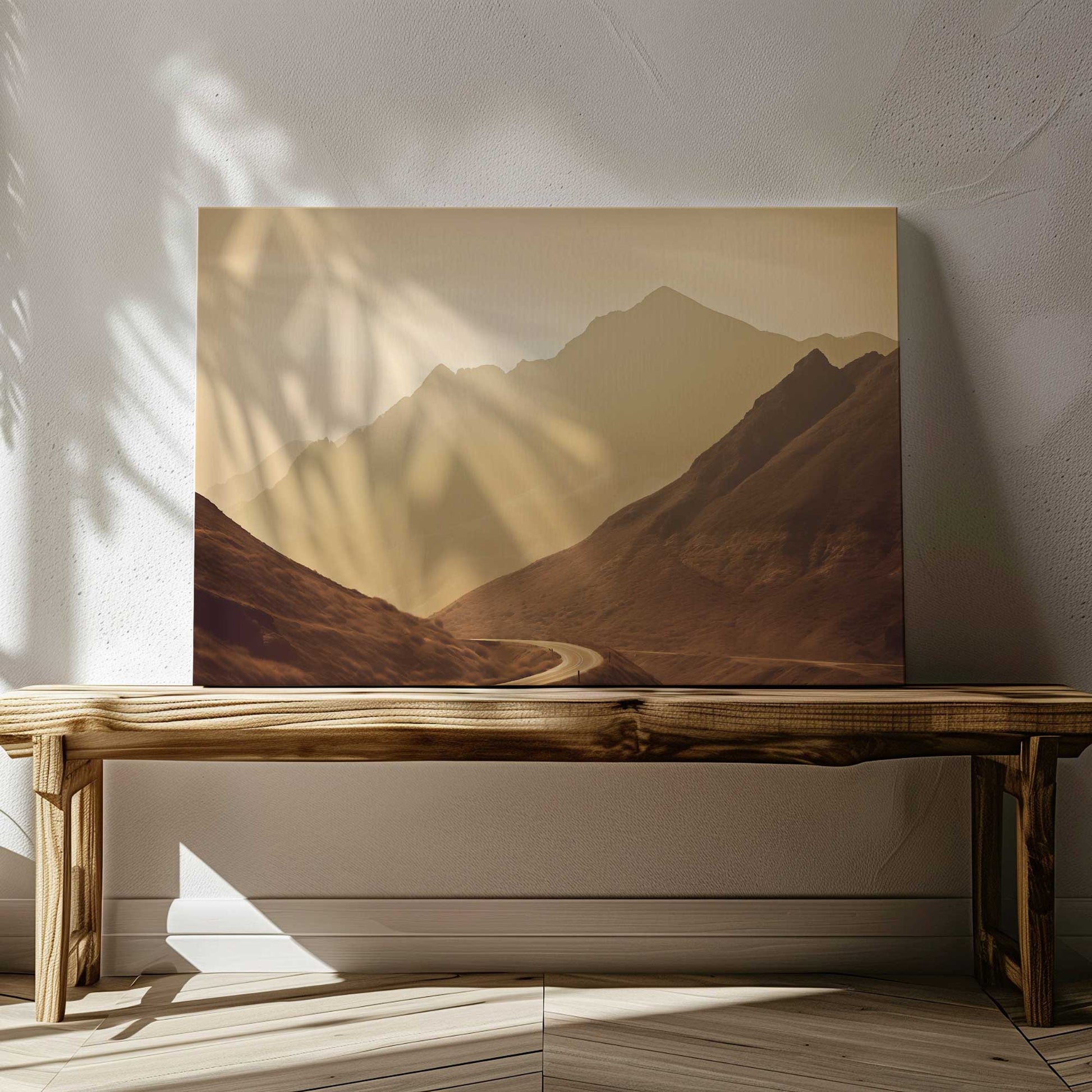 [LIFESTYLE],[SPECIAL],  Picture of art in a room
