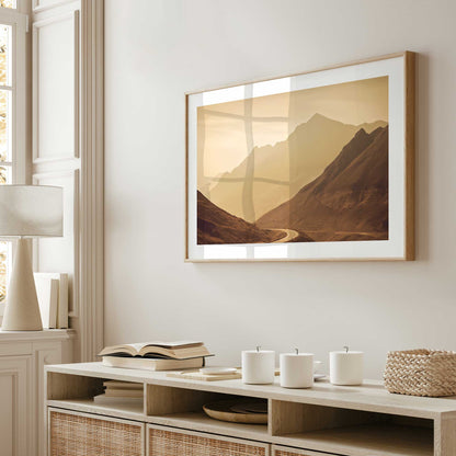 [LIFESTYLE],[SPECIAL],Picture of art in a room