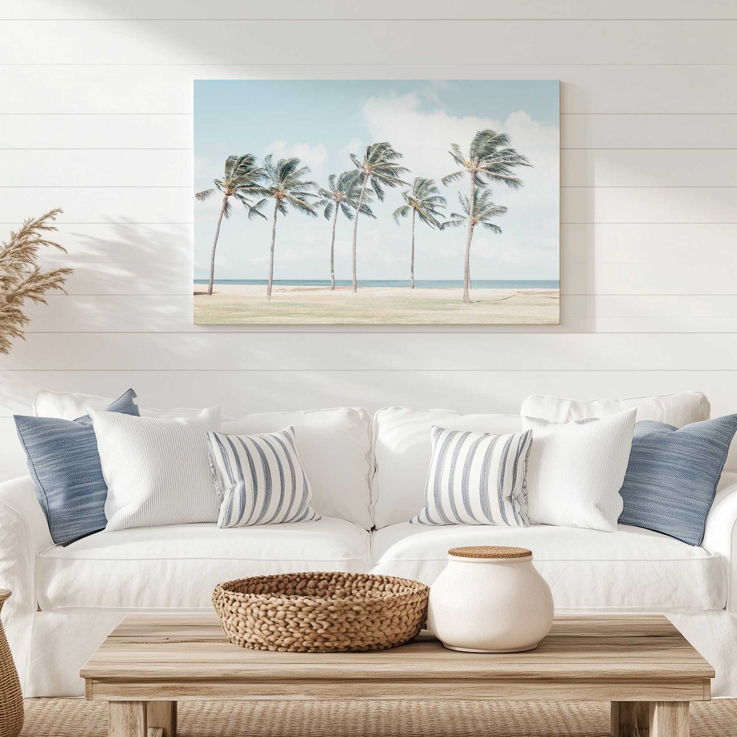 [LIFESTYLE],[SPECIAL],  Picture of art in a room