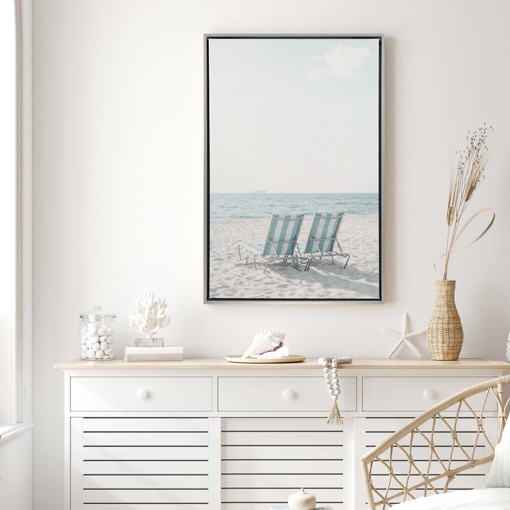 [LIFESTYLE],[SPECIAL],  Picture of art in a room