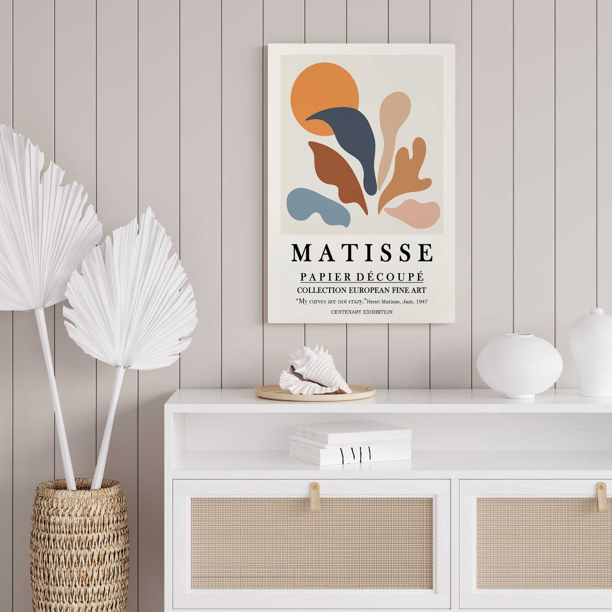 [LIFESTYLE],[SPECIAL],  Picture of art in a room