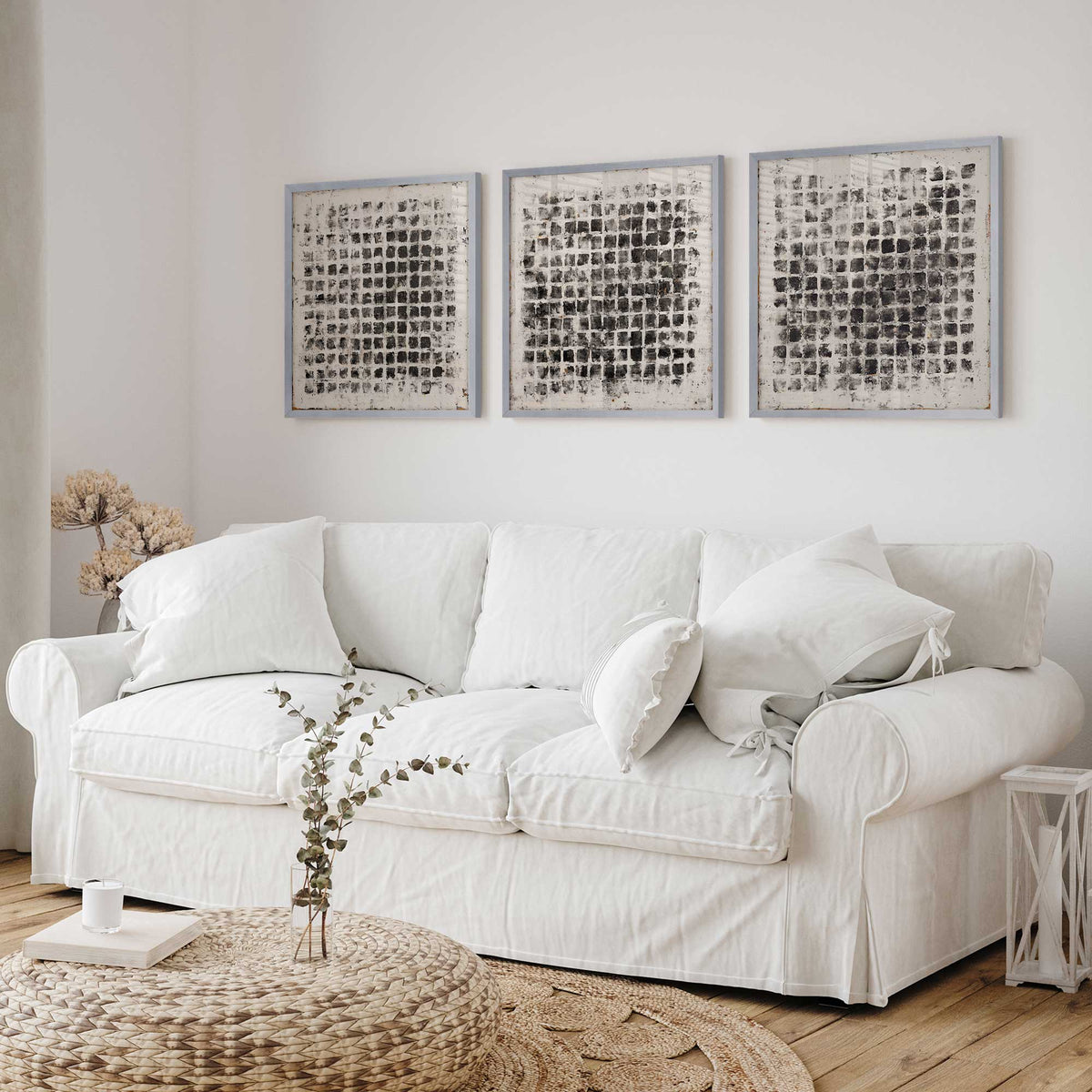 [Color:Belvinder Brown], Picture of art in a Belvinder Brown frame