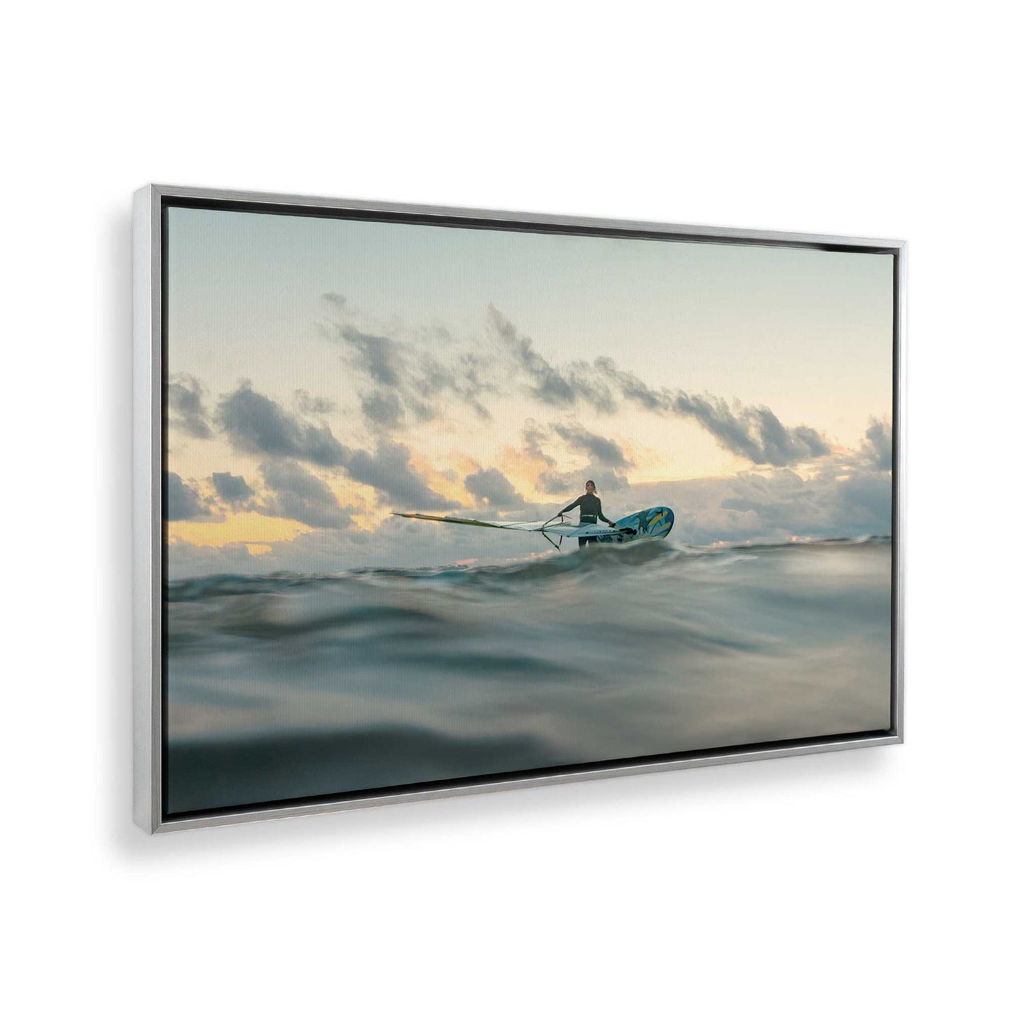 [Color:Polished Chrome], Picture of the corner of the art