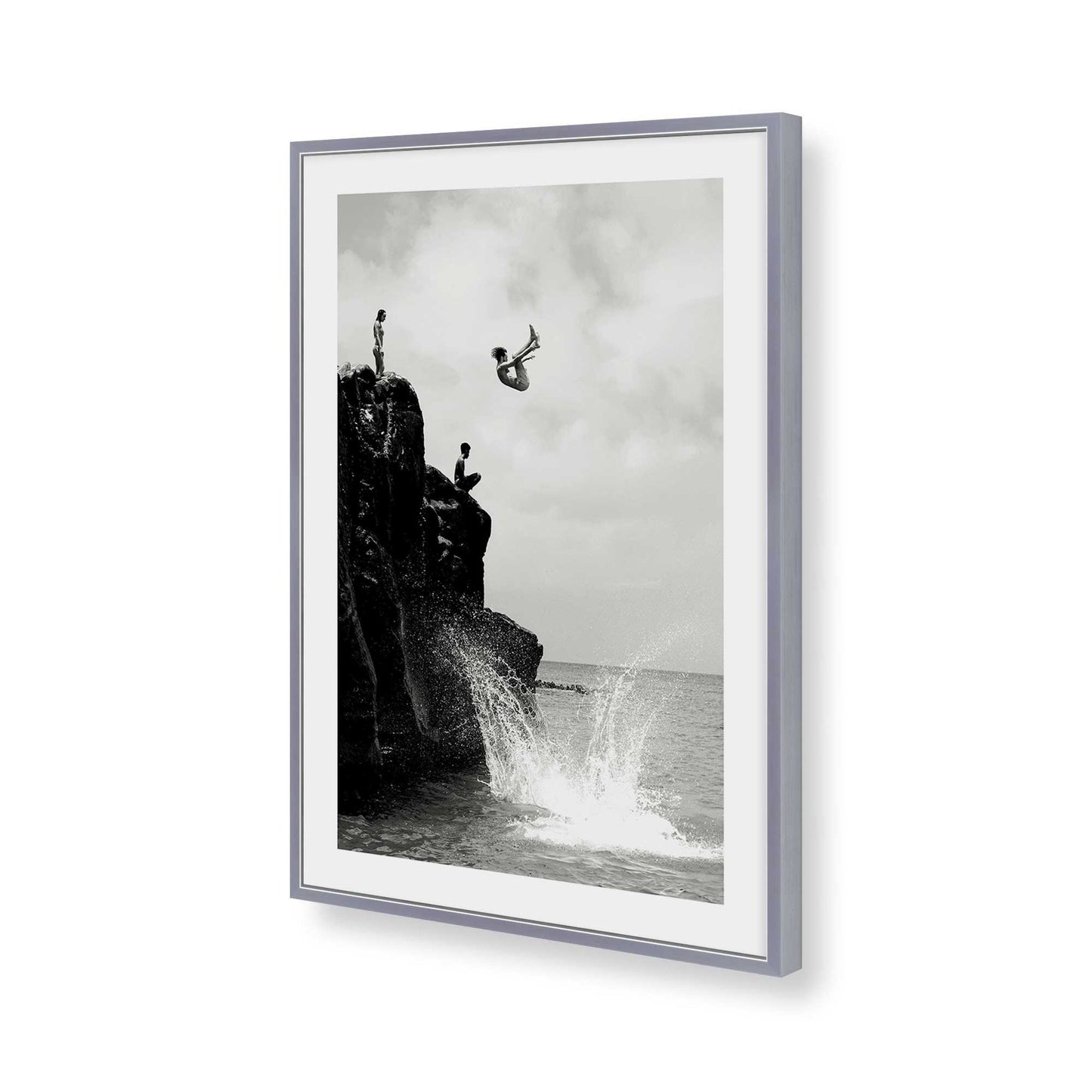 [Color:Polished Chrome], Picture of art in a Polished Chrome frame of the corner
