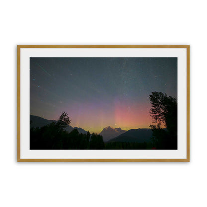 [Color:Polished Gold], Picture of art in a Polished Gold frame