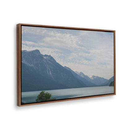 [Color:Walnut], Picture of the corner of the art