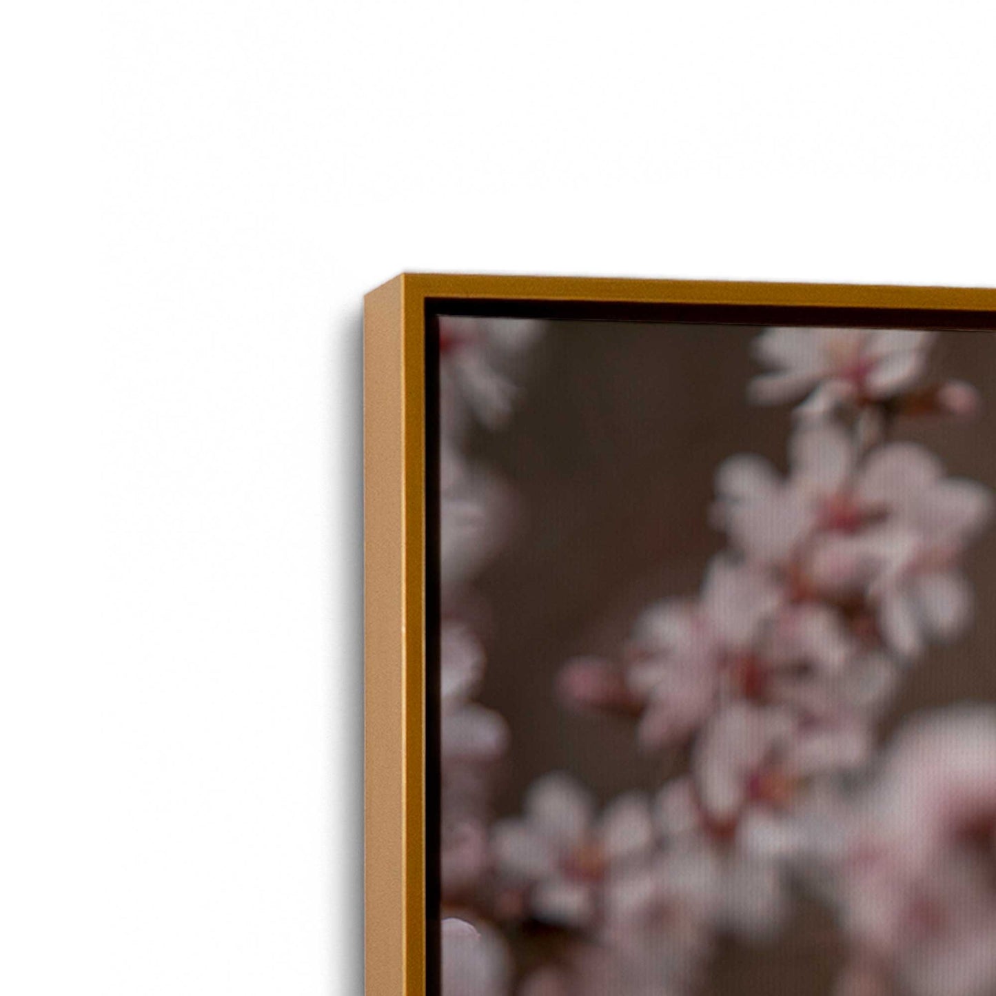 [Color:Polished Gold], Picture of the corner of the art