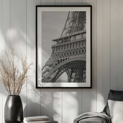 [LIFESTYLE],[SPECIAL],Picture of art in a room
