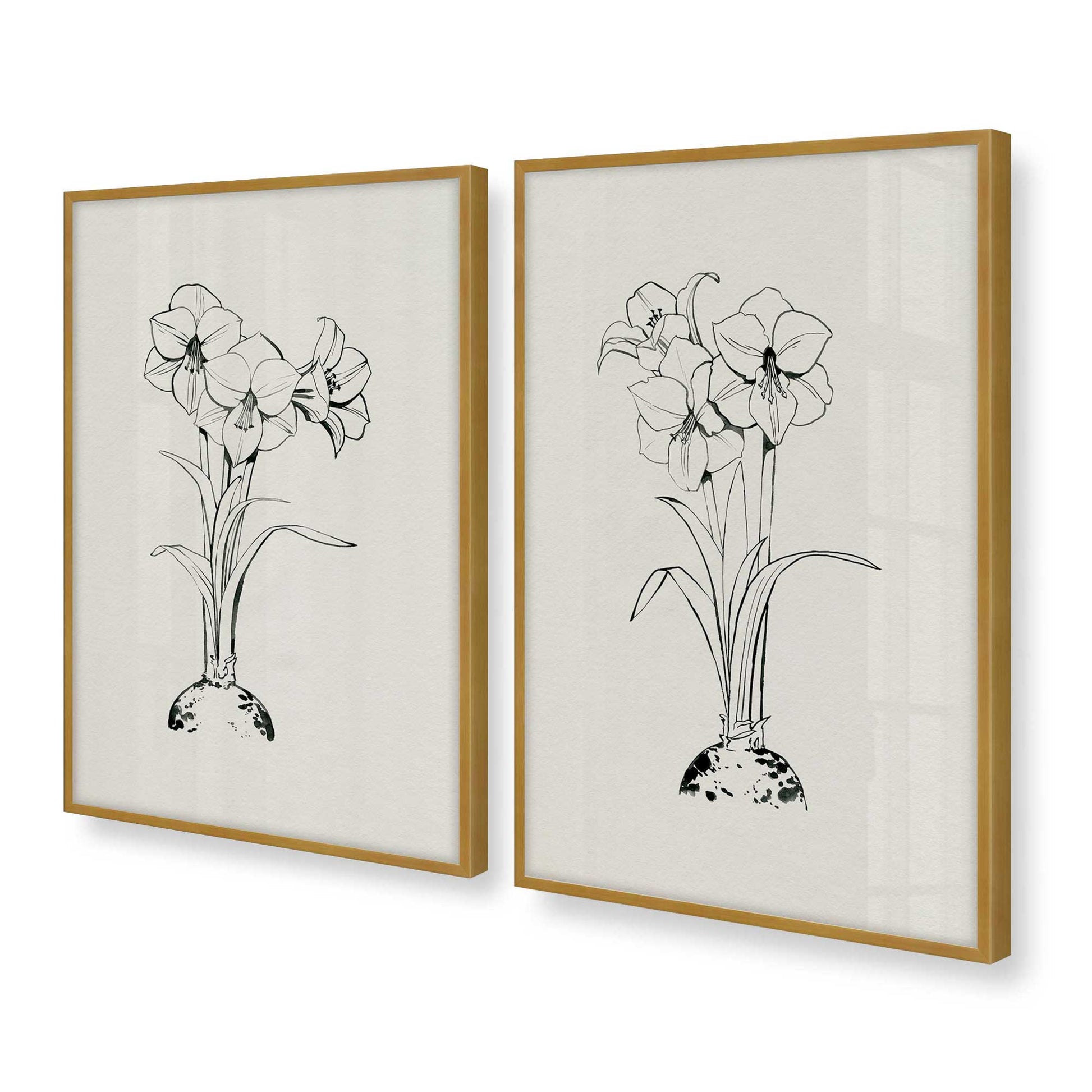 [Color:Polished Gold], Picture of art in a Polished Gold frame at an angle