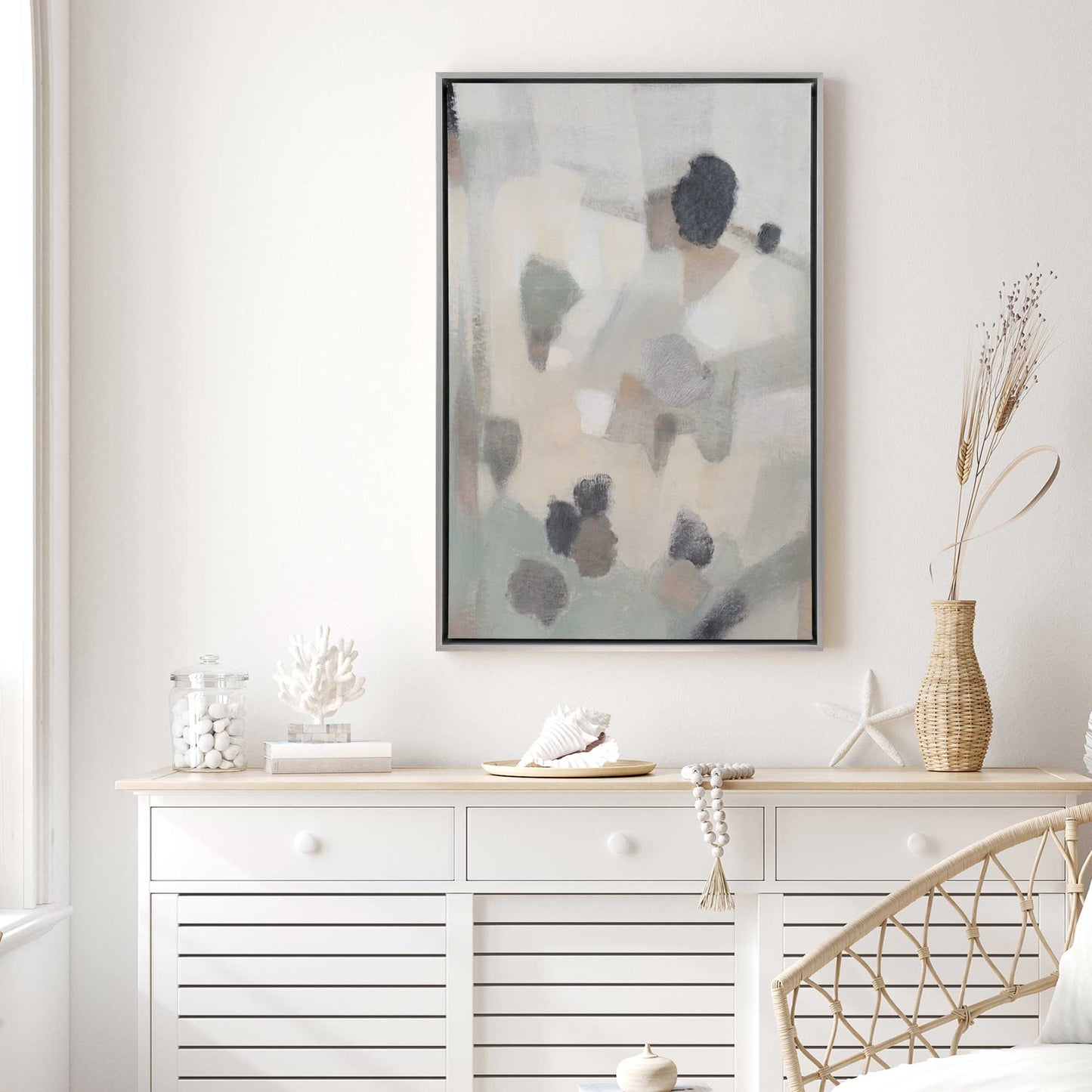 [LIFESTYLE],[SPECIAL],  Picture of art in a room