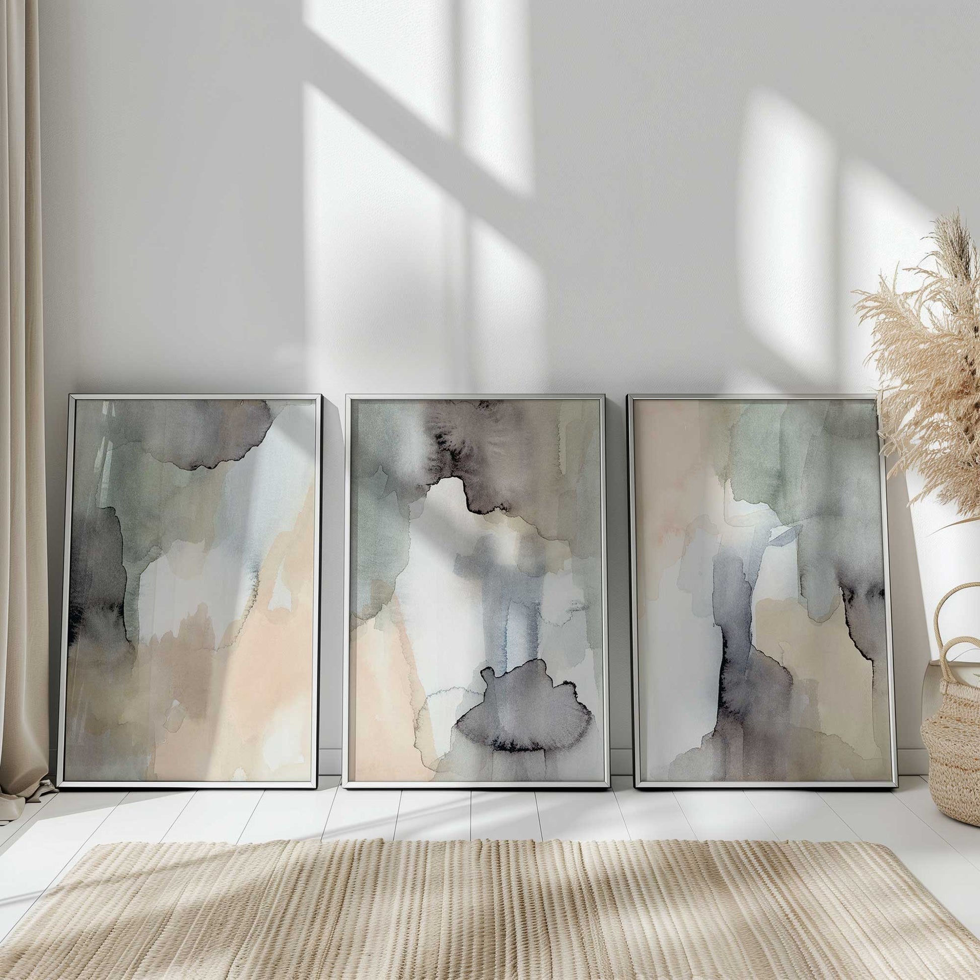 [LIFESTYLE],[SPECIAL],Picture of art in a room