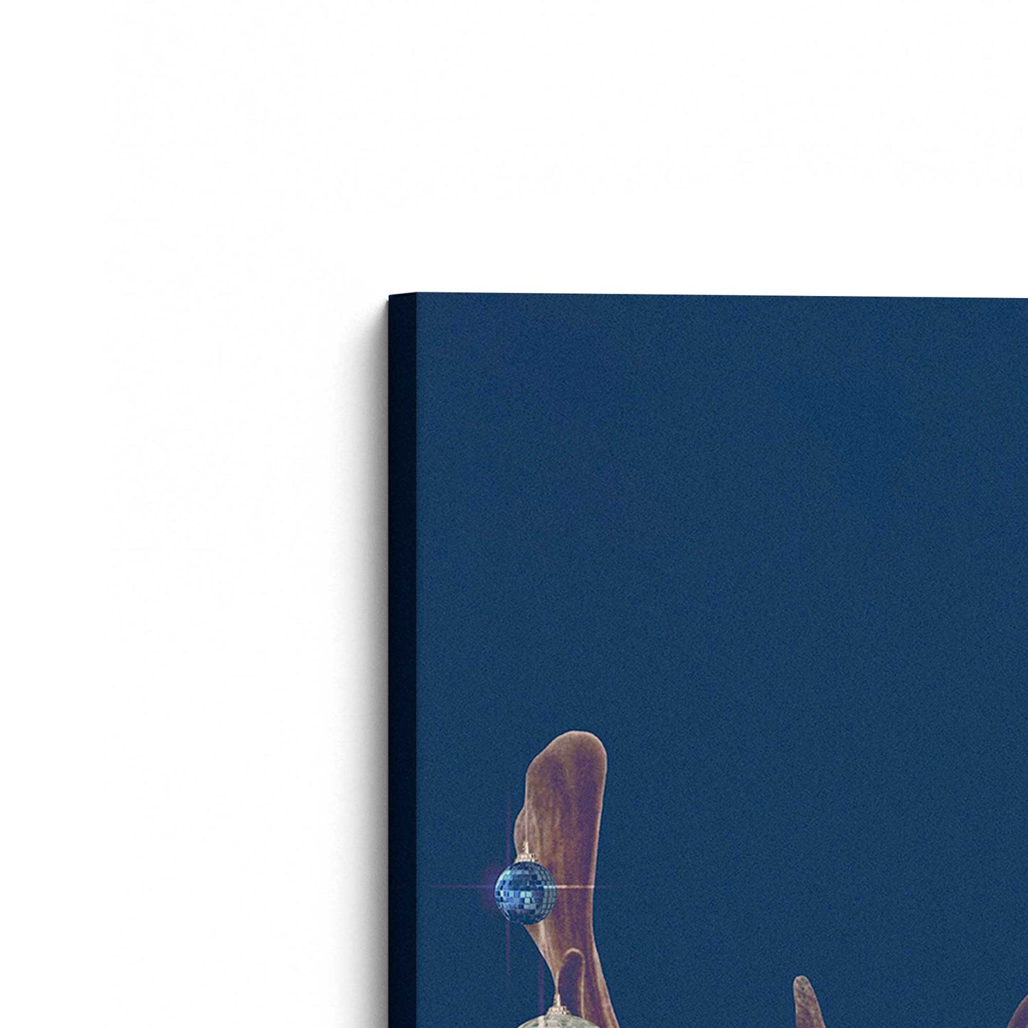 [Color:Stretched Canvas], Picture of the corner of the art