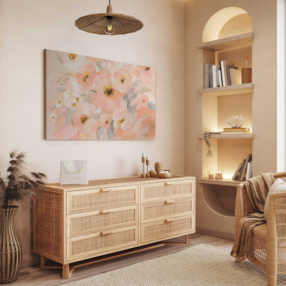 [LIFESTYLE],[SPECIAL],  Picture of art in a room