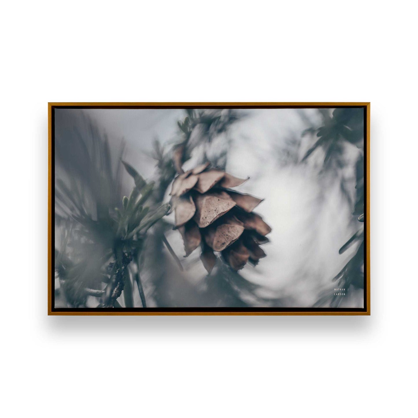 [Color:Polished Gold], Picture of art in a Polished Gold frame