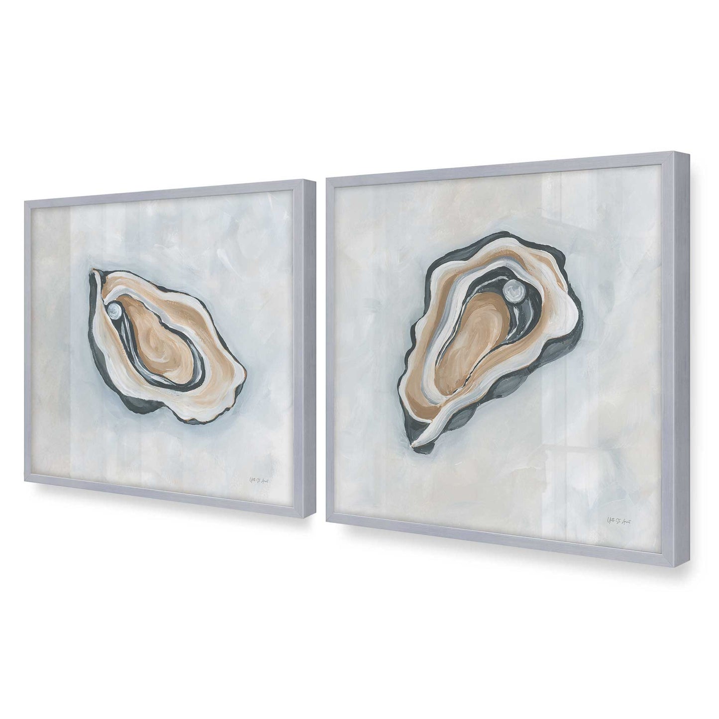 [Color:Polished Chrome], Picture of art in a Polished Chrome frame of the corner