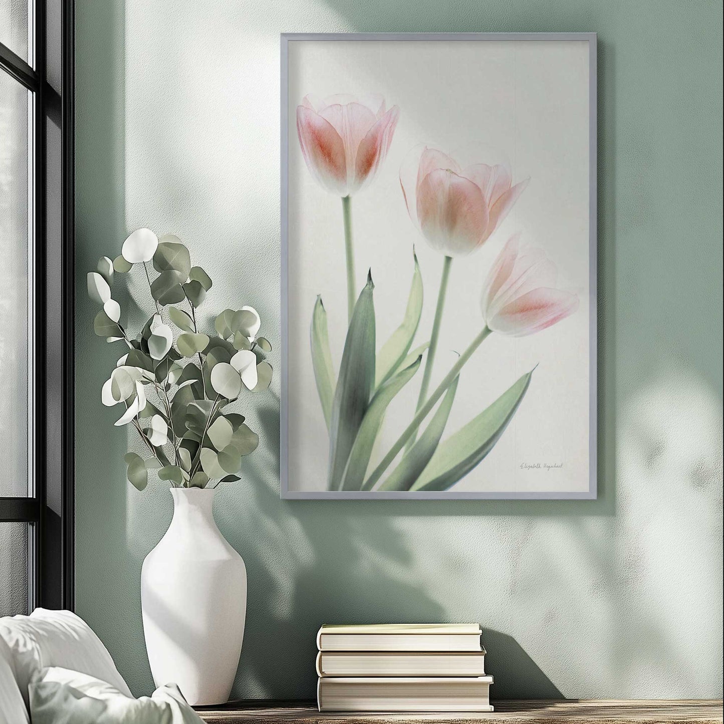 [SPECIAL],[LIFESTYLE], Picture of art hanging in a room