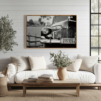 [LIFESTYLE],[SPECIAL], Art in a room