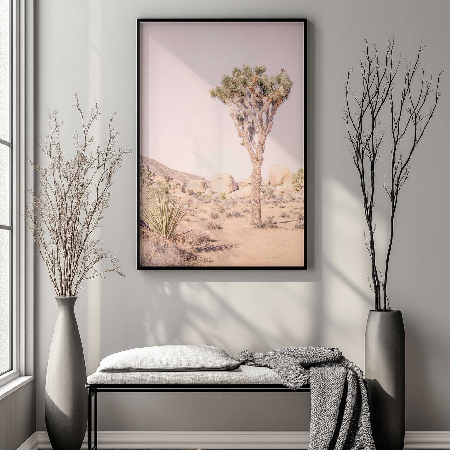 [SPECIAL],[LIFESTYLE], Picture of art hanging in a room