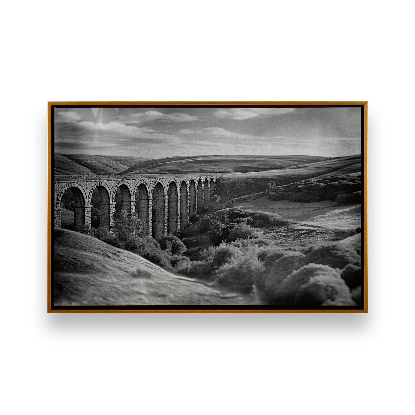 [Color:Polished Gold], Picture of art in a Polished Gold frame