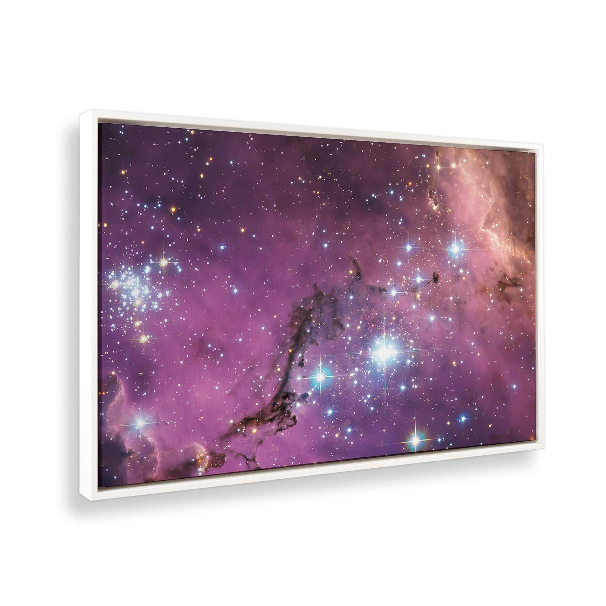[Color:Opaque White], Picture of the corner of the art