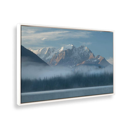 [Color:Opaque White], Picture of the corner of the art