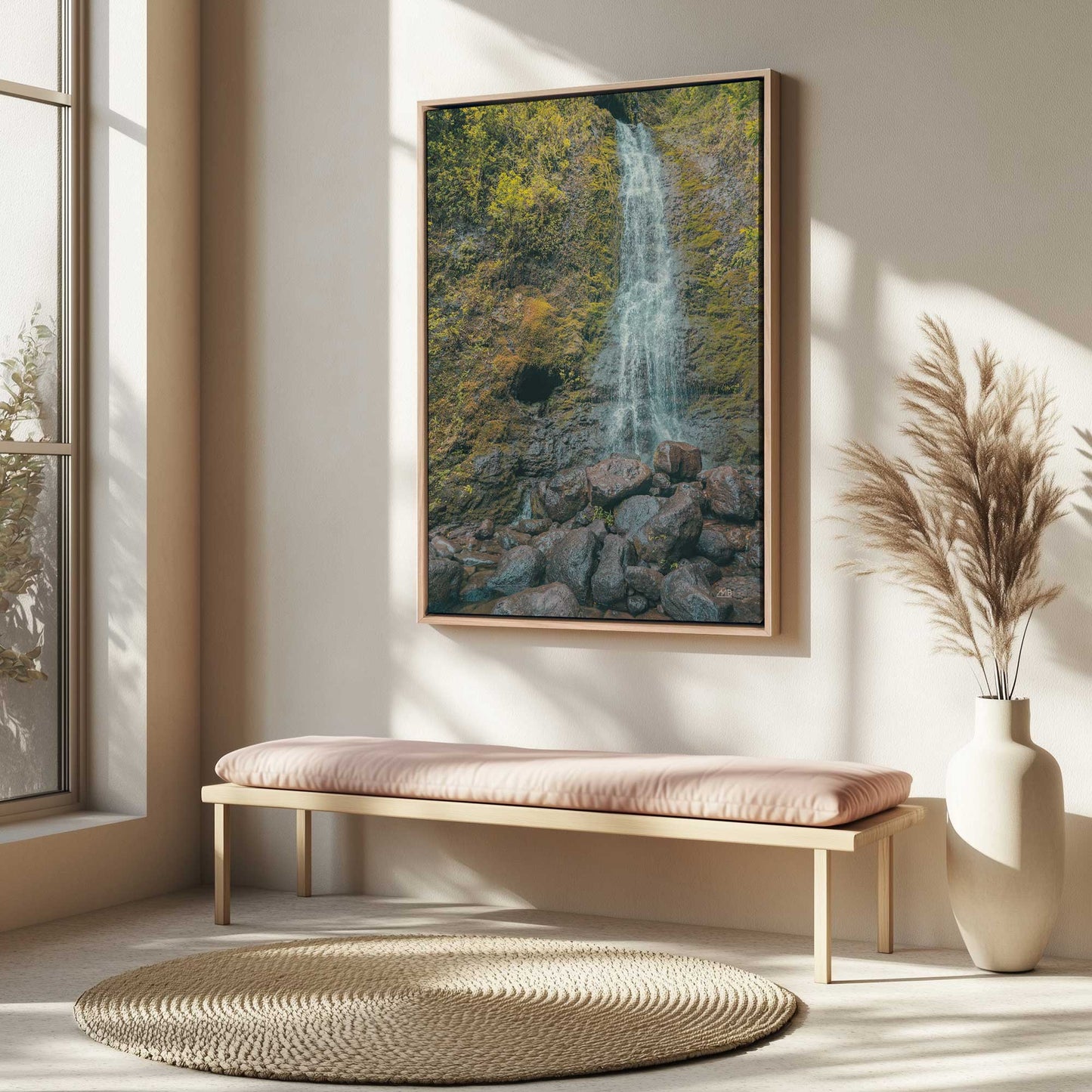 [LIFESTYLE],[SPECIAL], Art in a room
