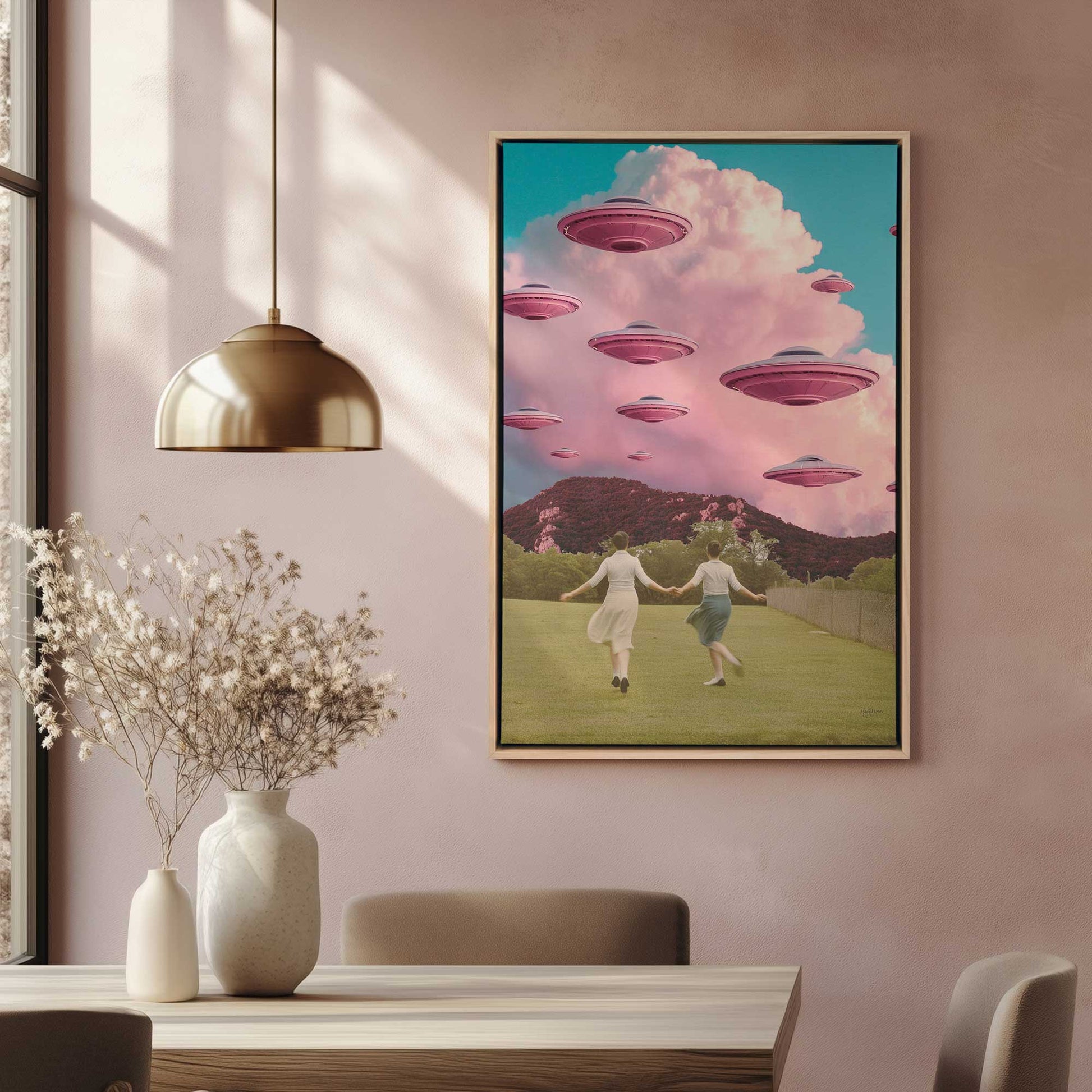 [LIFESTYLE],[SPECIAL], Art in a room