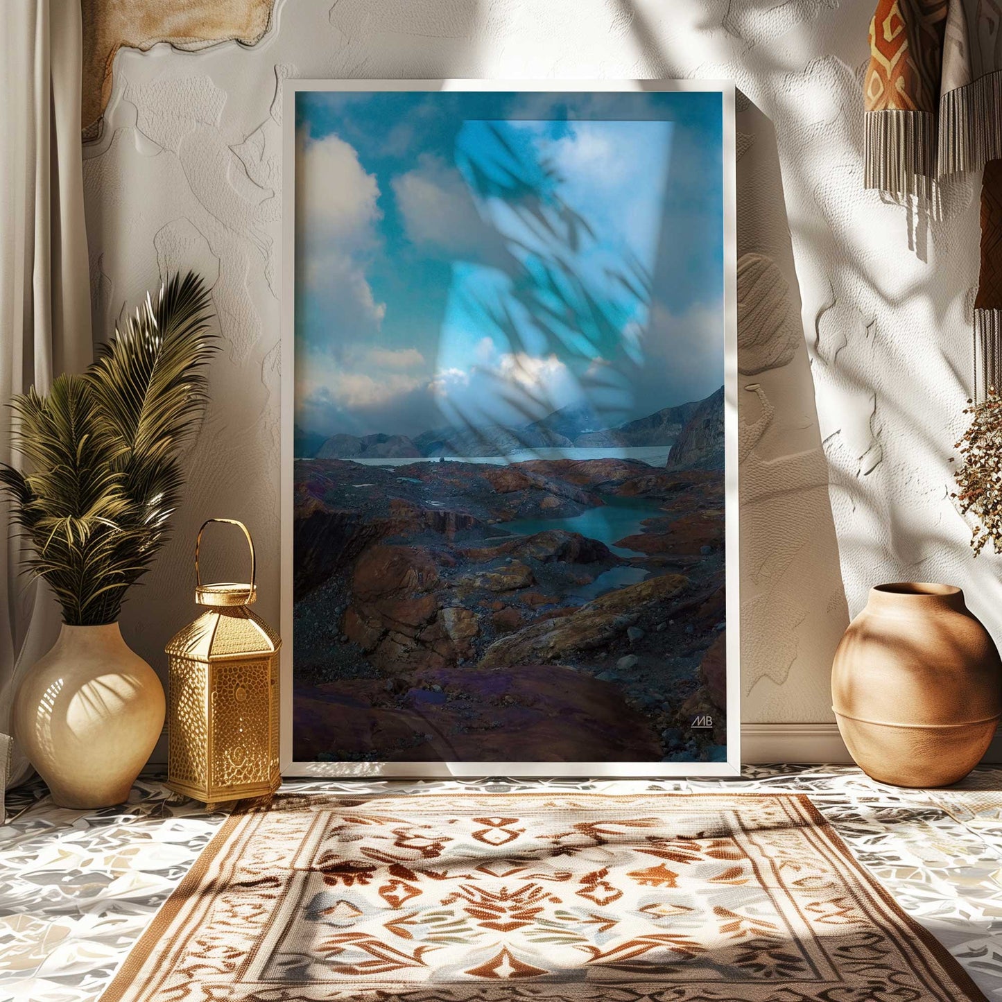 [SPECIAL],[LIFESTYLE], Picture of art hanging in a room
