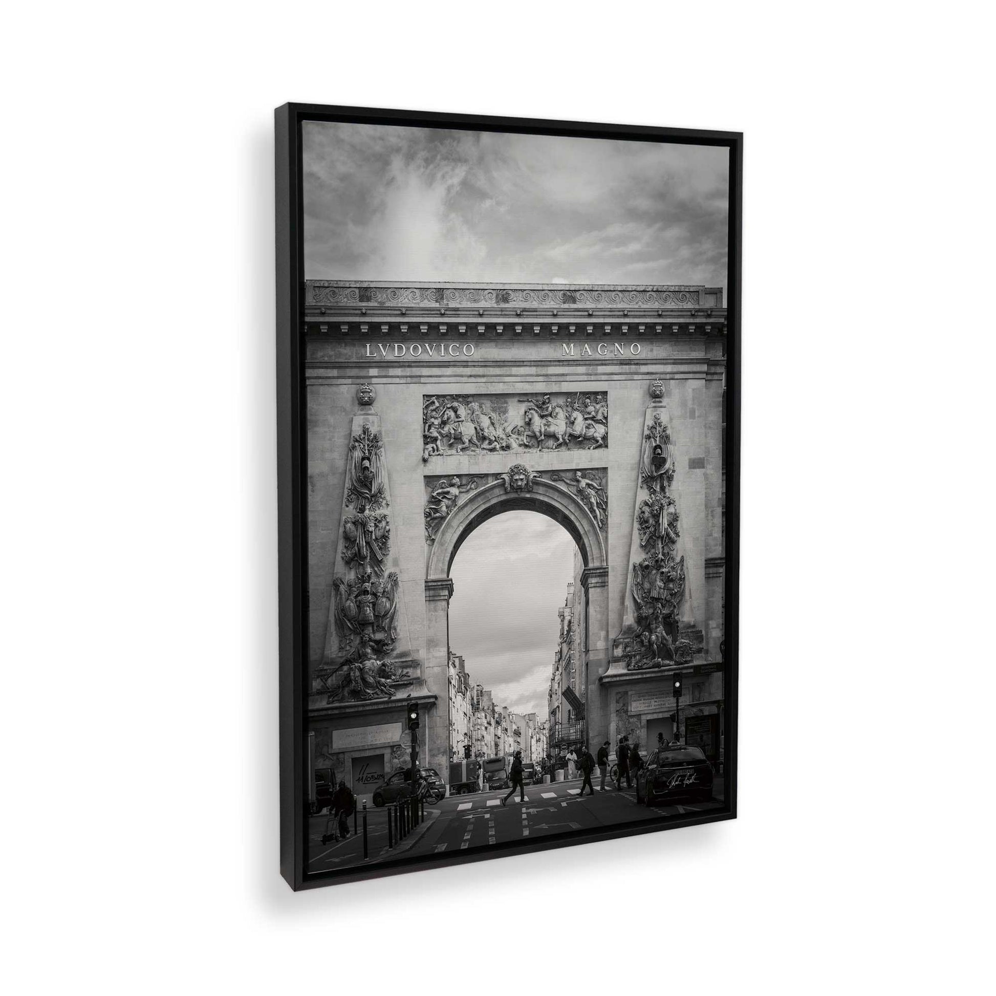 [Color:Satin Black], Picture of the corner of the art