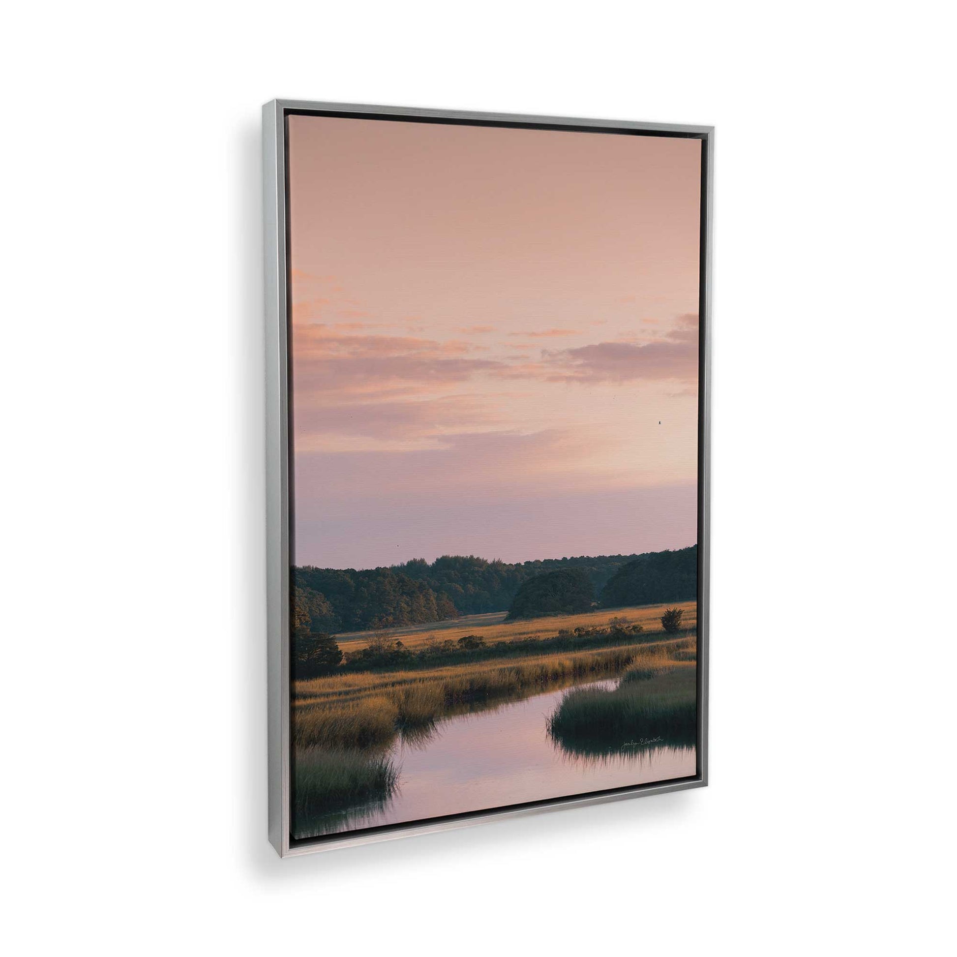 [Color:Polished Chrome], Picture of the corner of the art