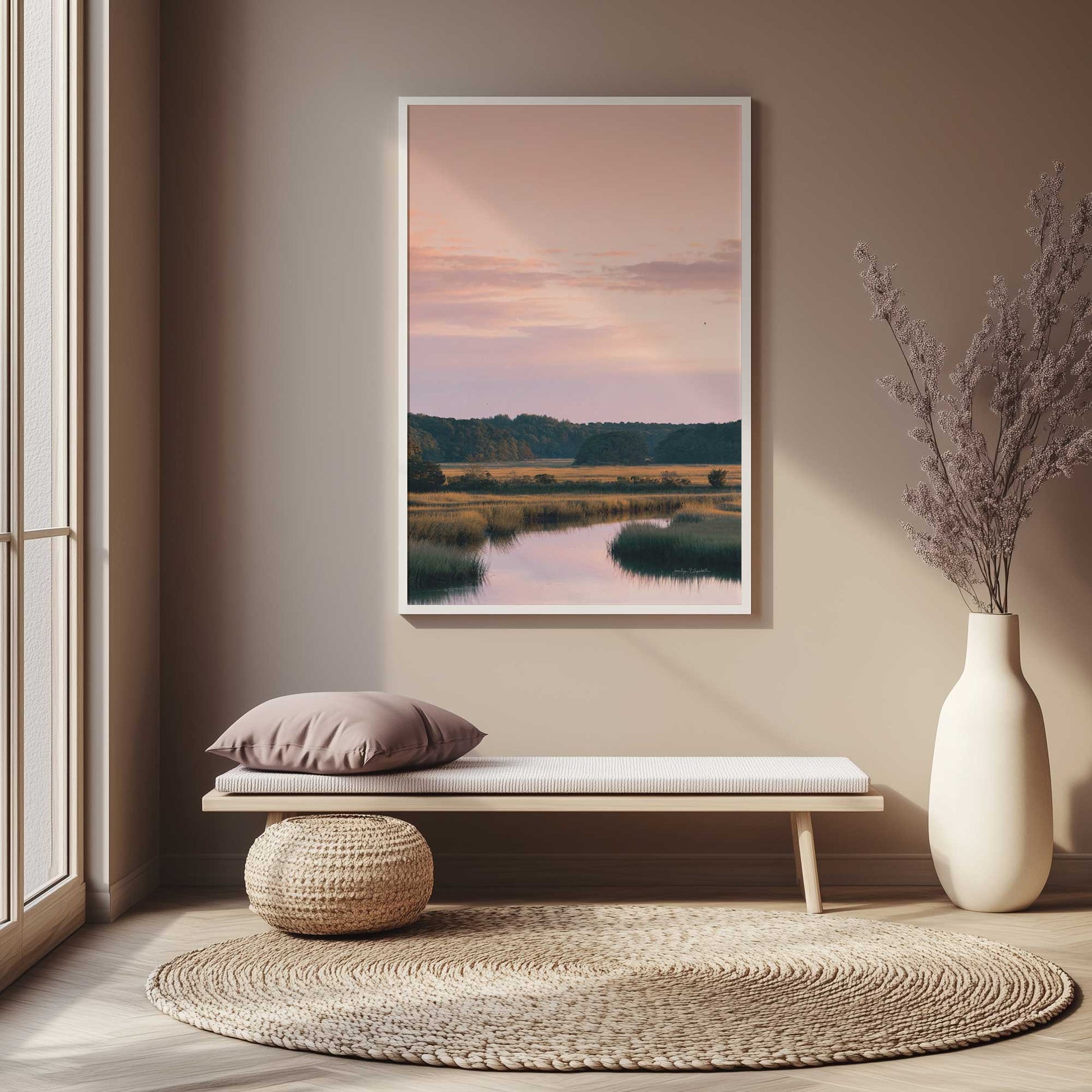 [SPECIAL],[LIFESTYLE], Picture of art hanging in a room