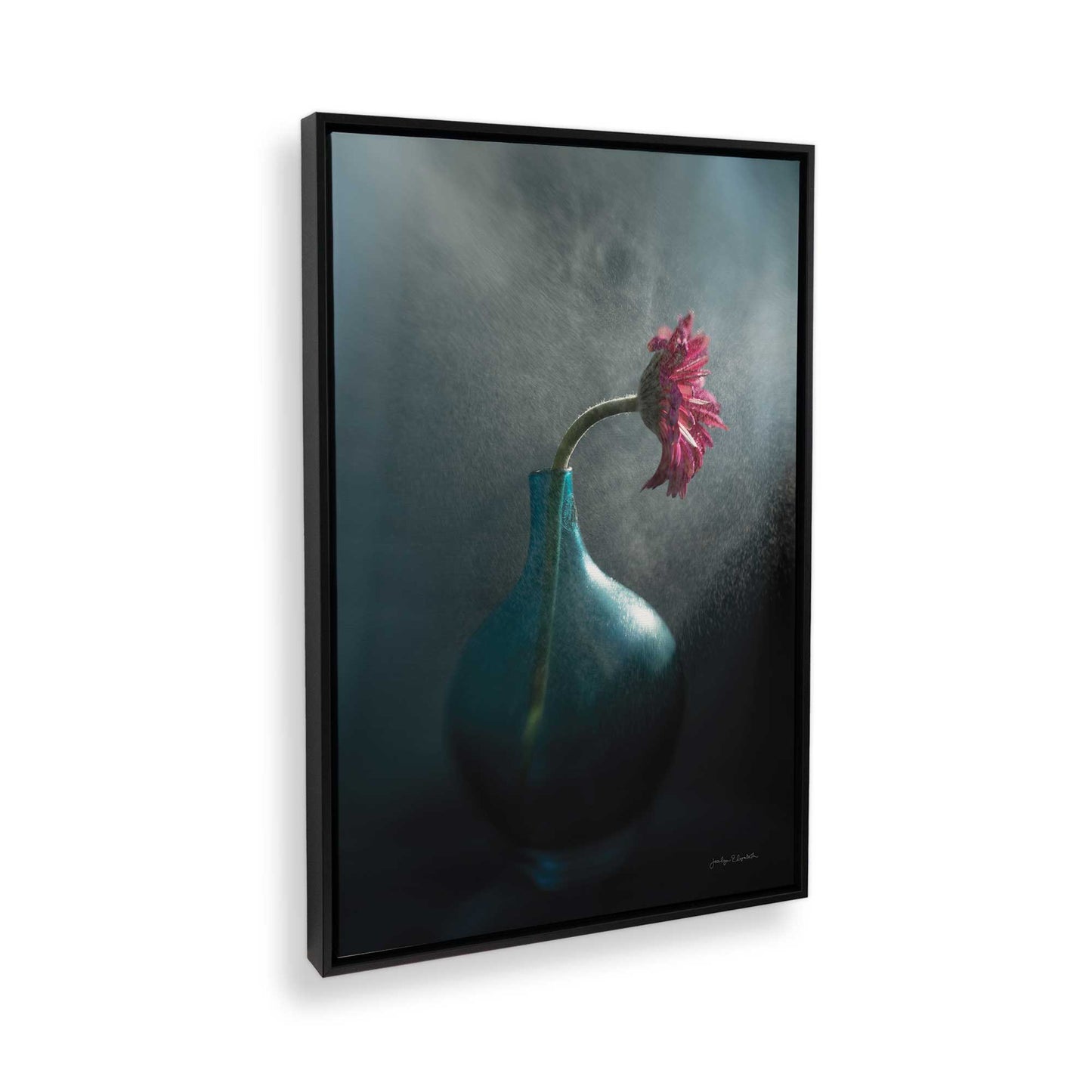 [Color:Satin Black], Picture of the corner of the art