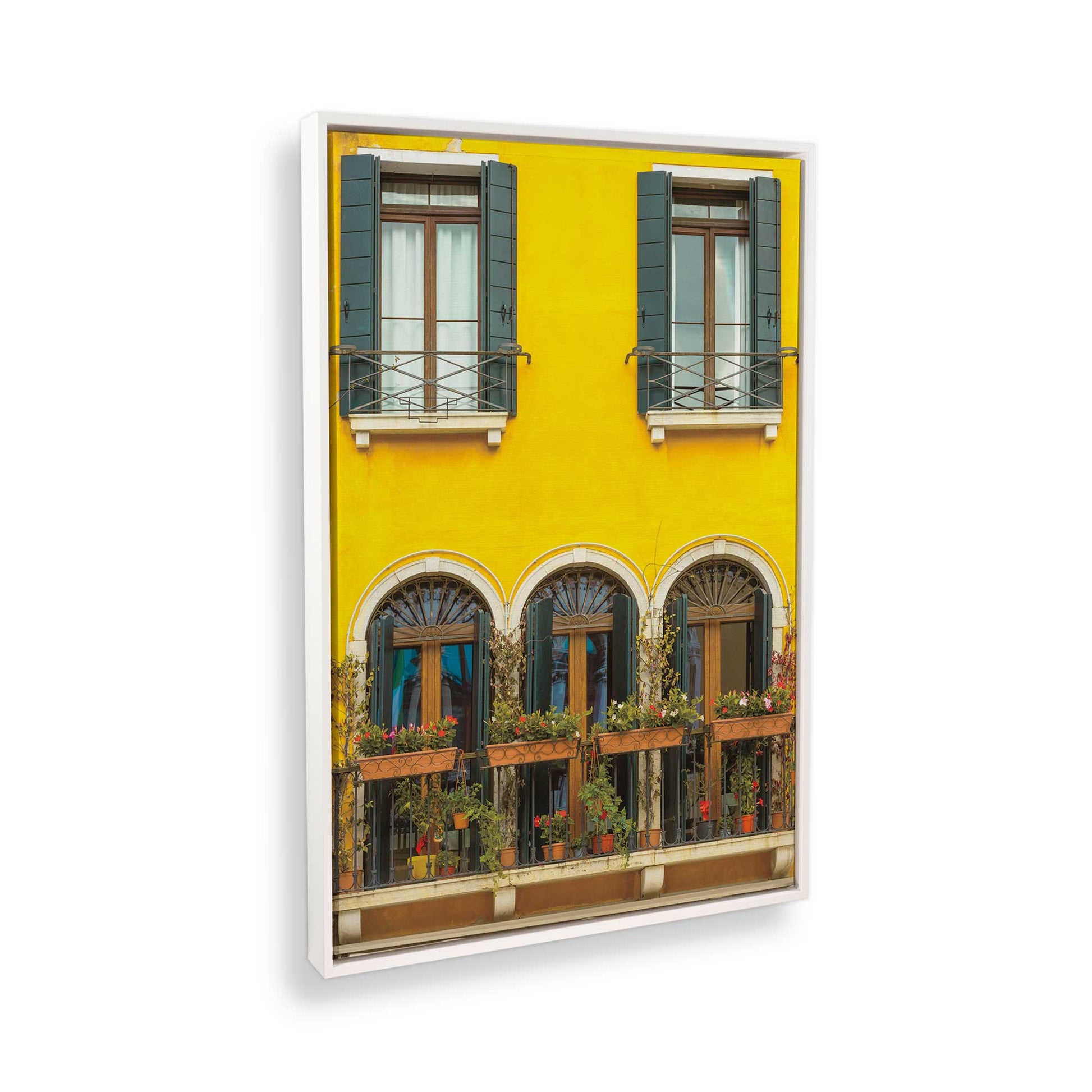 [Color:Opaque White], Picture of the corner of the art