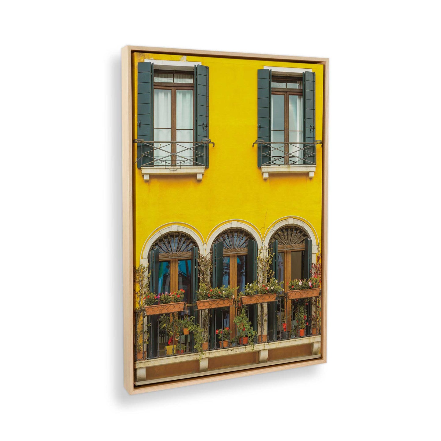[Color:American Maple], Picture of the corner of the art