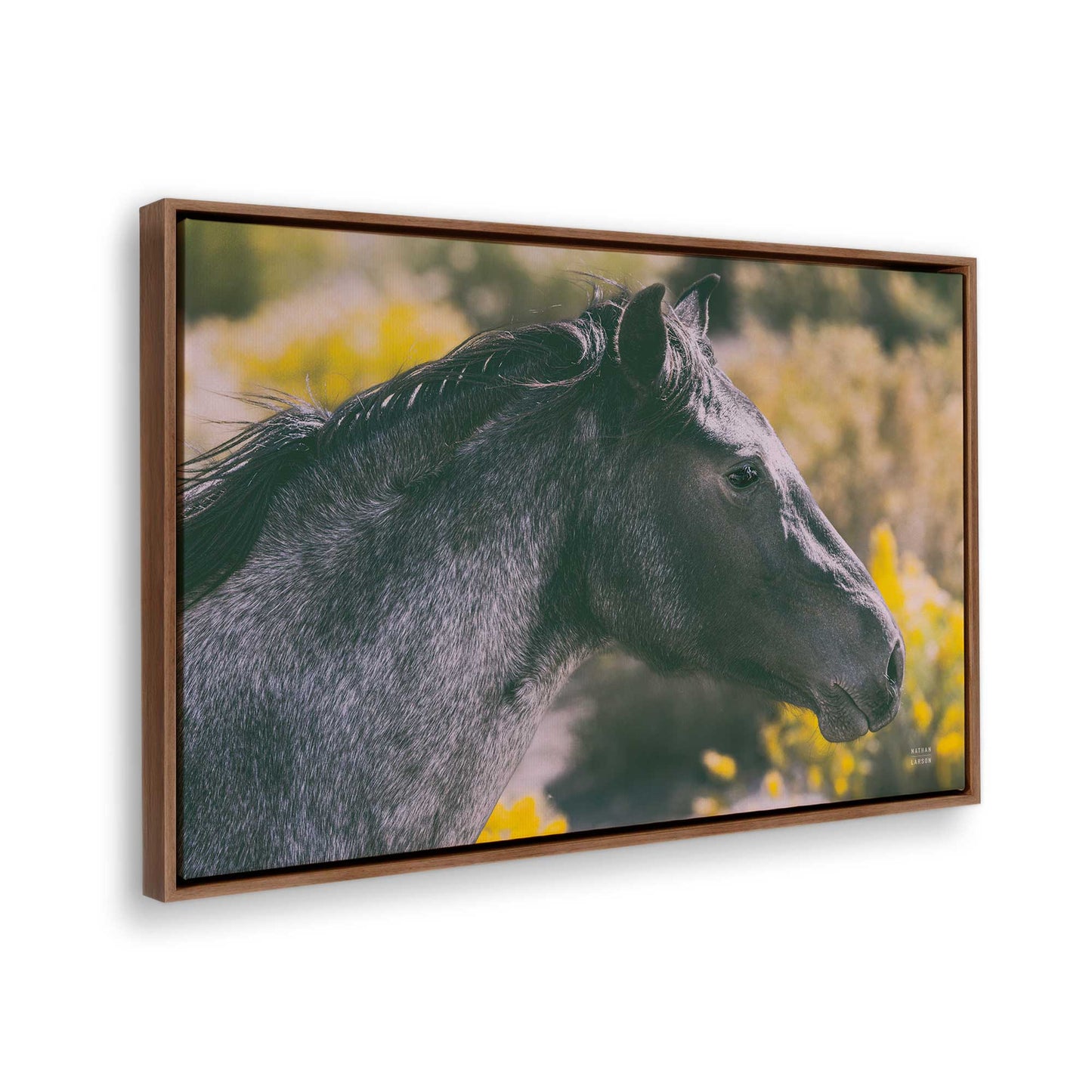 [Color:Walnut], Picture of the corner of the art