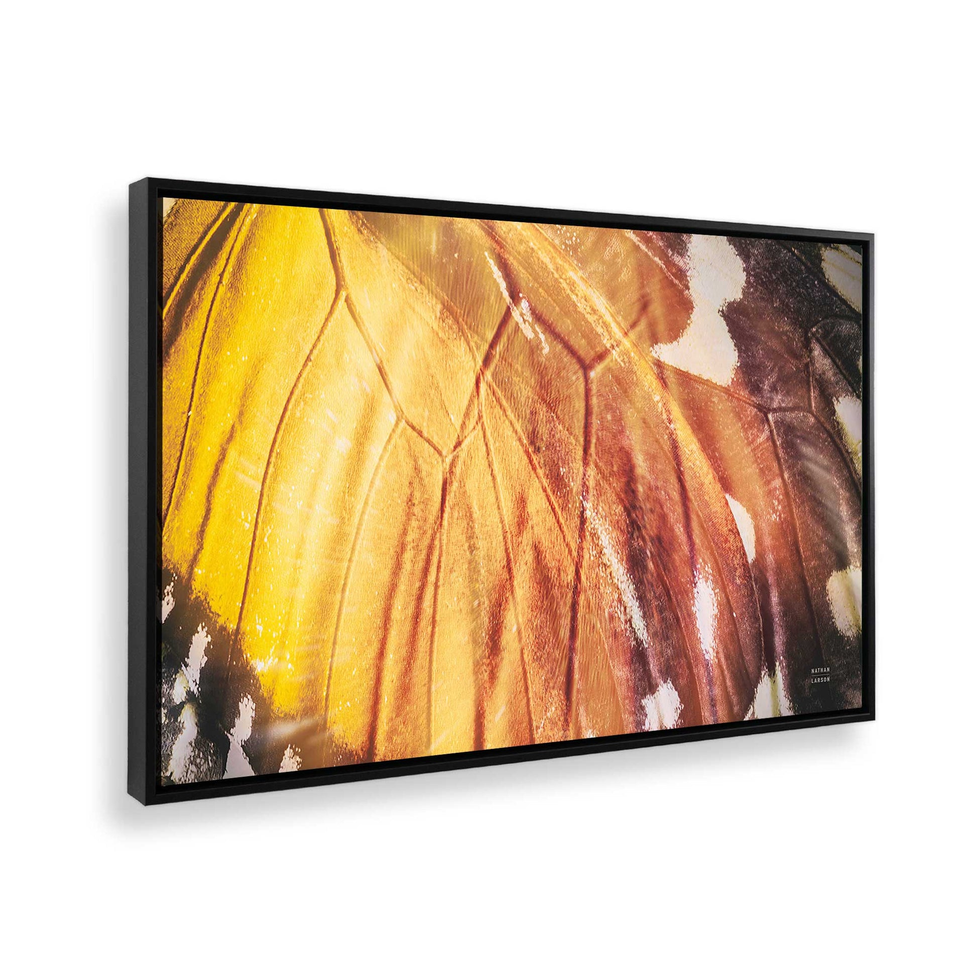 [Color:Satin Black], Picture of the corner of the art