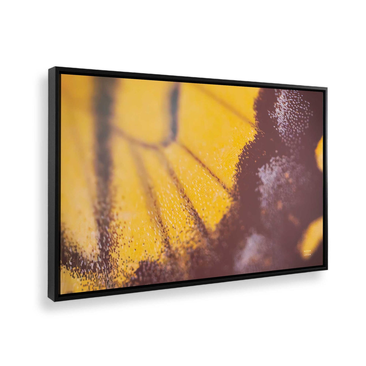 [Color:Satin Black], Picture of the corner of the art