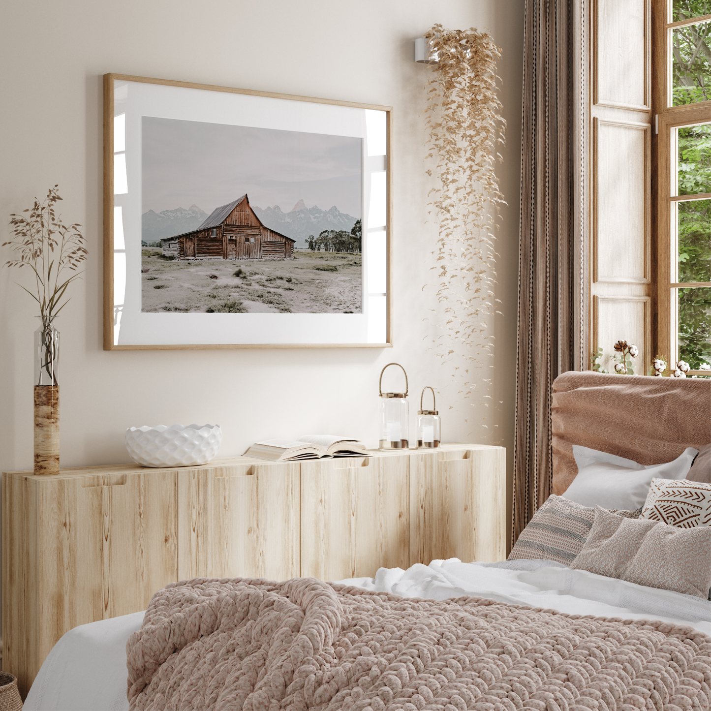[LIFESTYLE],[SPECIAL],Picture of art in a room