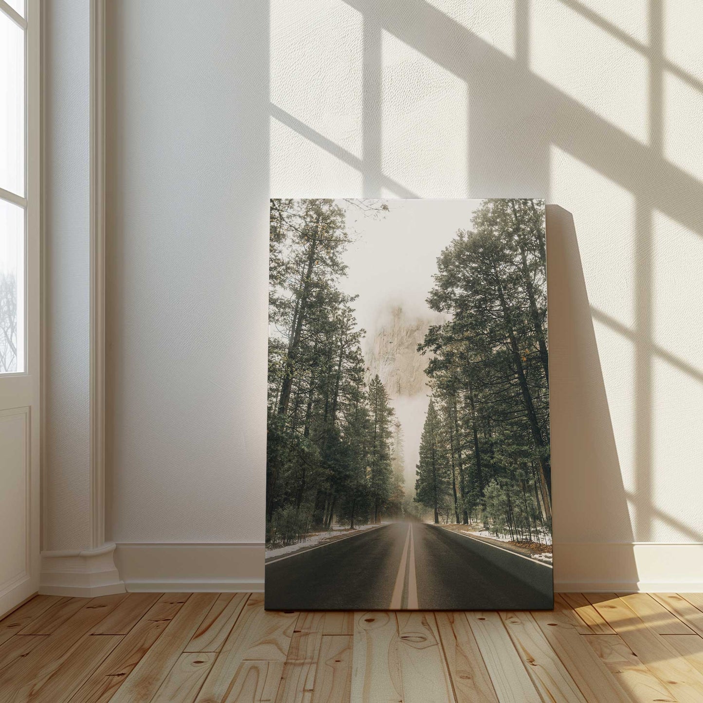 [LIFESTYLE],[SPECIAL],  Picture of art in a room